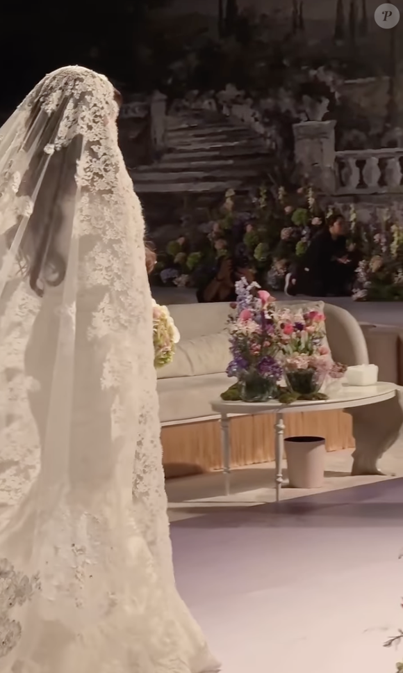 La princesse Nouf porte une robe Dolce & Gabbana pour son mariage avec le prince Nawaf ben Fahad Al Faisal Al Farhan via Instagram @arabianroyalagency