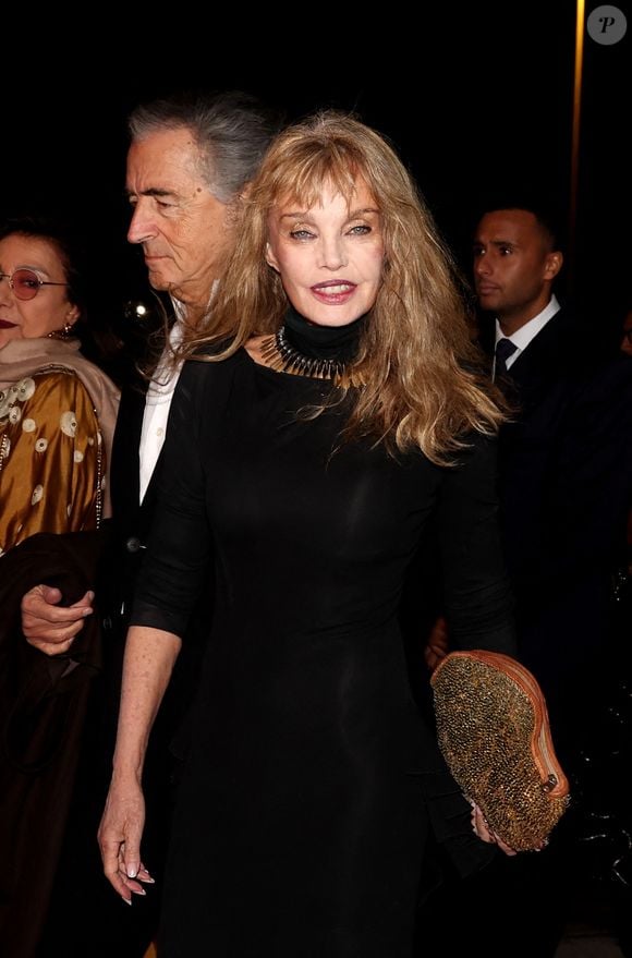 Arielle Dombasle et Bernard-Henri Lévy (BHL) - Dîner d'Etat offert par sa Majesté le roi Mohammed VI du Maroc en l'honneur du Président de la République Emmanuel Macron et de la première dame Brigitte Macron au Palais Royal de Rabat au Maroc le 29 Octobre 2024. © Dominique Jacovides/Bestimage