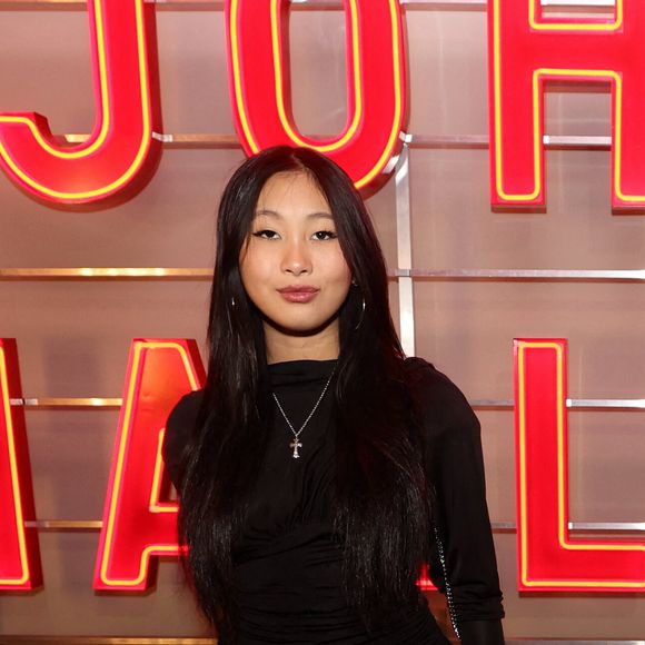 Jade Hallyday présente ses premières créations de prêt-à-porter.

Exclusif - Jade Hallyday au vernissage de l'exposition "Johnny Hallyday, l'exposition" au Palais des Expositions à Paris.

Photo : Dominique Jacovides / Bestimage