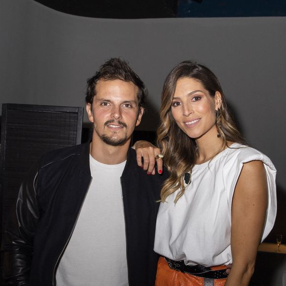 Exclusif - Juan Arbelaez et Laury Thilleman - Backstage de l'enregistrement de l'émission " Surprise Sur Prise ", présentée par L.Thilleman et D.Jack'sman, qui sera diffusée en prime time le 26 septembre 2020
© Jack Tribeca / Bestimage