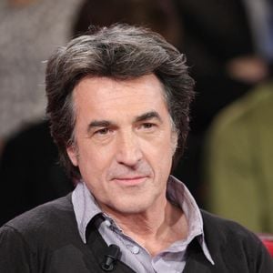 Francois Cluzet lors de l'enregistrement de Vivement Dimanche le 30 janvier 2008 à Paris, France. Photo par Max Colin/ABACAPRESS.COM