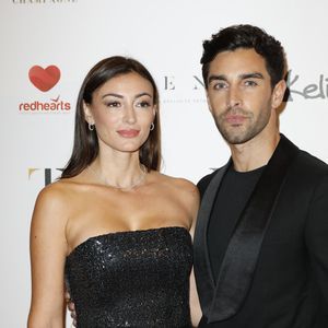 "Ouais c'est chaud donc il ne faut pas reproduire certaines choses que maman a fait", ajoute-t-elle tout en regardant son fils.

Rachel Legrain-Trapani (Miss France 2007) et son compagnon Valentin Léonard - Photocall de la 10ème édition du "Global Gift Gala 2021" à l'hôtel Four Seasons Hotel George V à Paris le 30 octobre 2021.© Marc Ausset Lacroix/Bestimage
