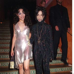 Prince et sa femme Mayte Garcia à la soirée Versace au Man Ray de Paris en 1999 © Rindoff Garcia Bestimage