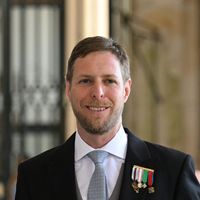 Un prince européen annonce ses fiançailles avec sa compagne, présentée au grand public seulement six mois après un tournant majeur dans sa vie