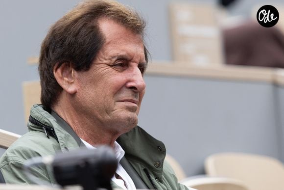 Max Guazzini dans les tribunes lors des Internationaux de France de Tennis de Roland Garros 2026, à Paris, France, le 3 juin 2026. © Jacovides-Moreau/Bestimage
