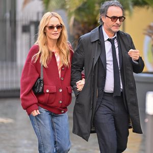 Vanessa Paradis et Samuel Benchetrit arrivent à la Masterclass lors du 16e Festival du film Lumière à Lyon, France, le 13 octobre 2024. Photo par Julien Reynaud/APS-Medias/ABACAPRESS.COM