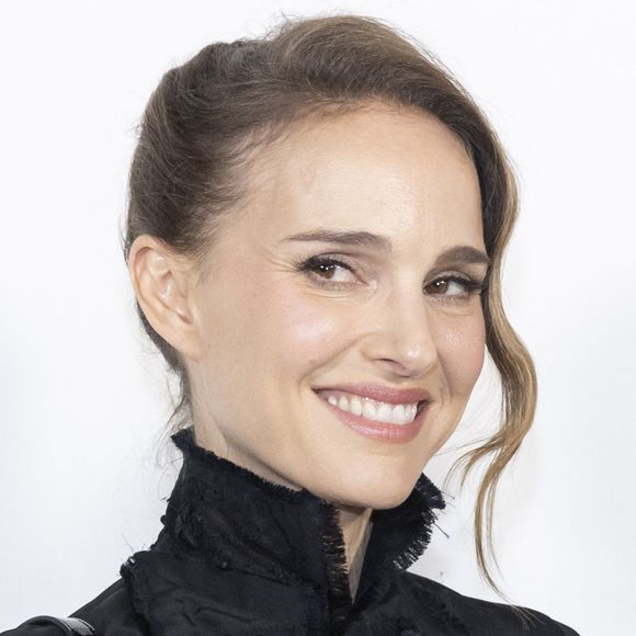 Natalie Portman au greeting du défilé Christian Dior Mode Féminine Prêt-À-Porter Automne/Hiver 2025-2026 lors de la Fashion Week de Paris (PFW), à Paris, France, le 4 mars 2025. © Olivier Borde/Bestimage