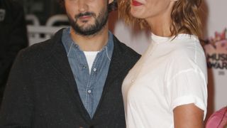 Loin de leur mère Laure Manaudou, Lou et Sacha profitent d'une petite station de ski familiale idéale avec leur père Jérémy Frérot