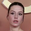Adèle Exarchopoulos à Cannes : l’actrice encore critiquée sur son physique et son attitude, une célèbre journaliste prend sa défense