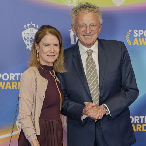 MONFORT Nelson (Sports Presenter and Journalist) et sa femme - Photocall de la soirée des Sportel Awards 2024 au Grimaldi Forum à Monaco le 28 octobre 2024. © Fred Dides/Panoramic/bestimage