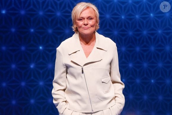 Muriel Robin fait partie du casting de la saison 5 de "Lol, qui rit sort" sur Amazon Prime
Exclusif - Muriel Robin - Enregistrement de l'émission "La Boîte à secrets", au Studio du Lendit, présentée par F.Bollaert et diffusée sur France 3.
© Christophe Clovis / Bestimage
