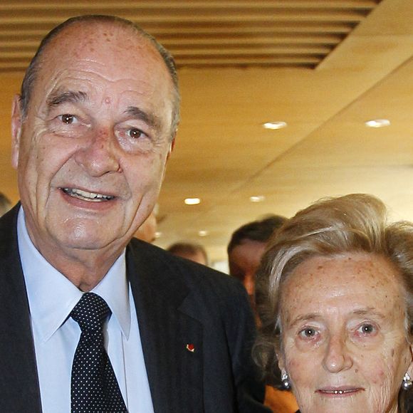 L'ex Président et sa première dame ont craqué pour le château de Bity en Corrèze, qu'ils ont entièrement rénové après en avoir fait l'acquisition.

L'ancien président Jacques Chirac et son épouse Bernadette dévoilent l'exposition Christian Dior au musée Jacques Chirac, dans son village natal de Sarran, en France. Photo Patrick Bernard/Abaca