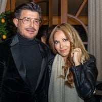 Après s'être exprimé sur son apparence, Vincent Niclo réapparaît en soirée pour Massimo Gargia et avec Hélène Ségara