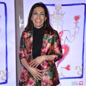 Adeline Blondieau (veste et un short Christophe Guillarmé en jacquard noir et rose fuchsia - Bijoux Elsa Lee Paris) au photocall du Gala du Coeur au profit de l'association Mécénat Chirurgie Cardiaque dans la salle Gaveau de Paris, France, le 28 janvier 2020.  © Giancarlo Gorassini/Bestimage