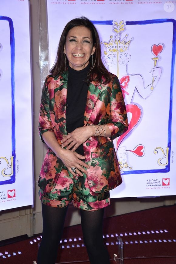 Adeline Blondieau (veste et un short Christophe Guillarmé en jacquard noir et rose fuchsia - Bijoux Elsa Lee Paris) au photocall du Gala du Coeur au profit de l'association Mécénat Chirurgie Cardiaque dans la salle Gaveau de Paris, France, le 28 janvier 2020. © Giancarlo Gorassini/Bestimage