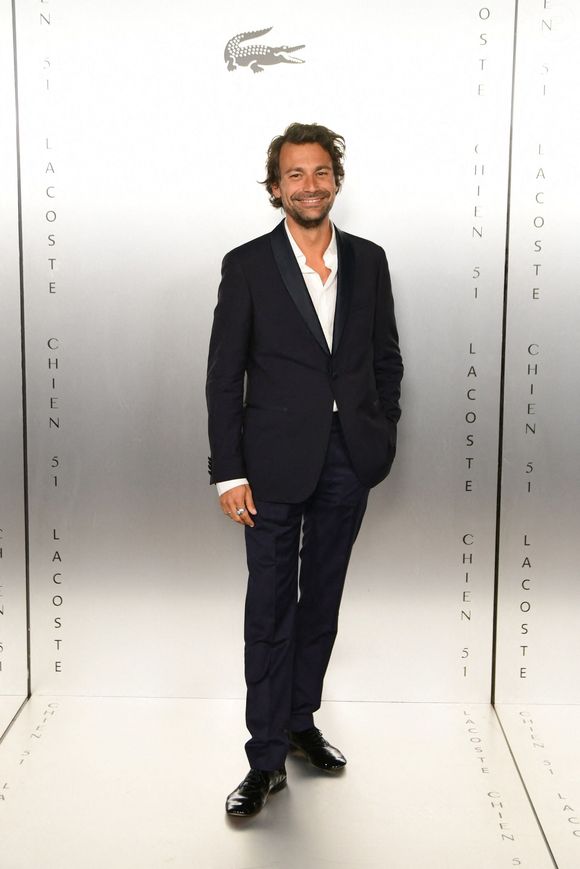 Bertrand Chameroy au photocall de la soirée Lacoste X Chien 51 au club Silencio en marge du 78ème Festival International du Film de Cannes, France, le 18 mai 2025. © Romain Doucelin/Bestimage