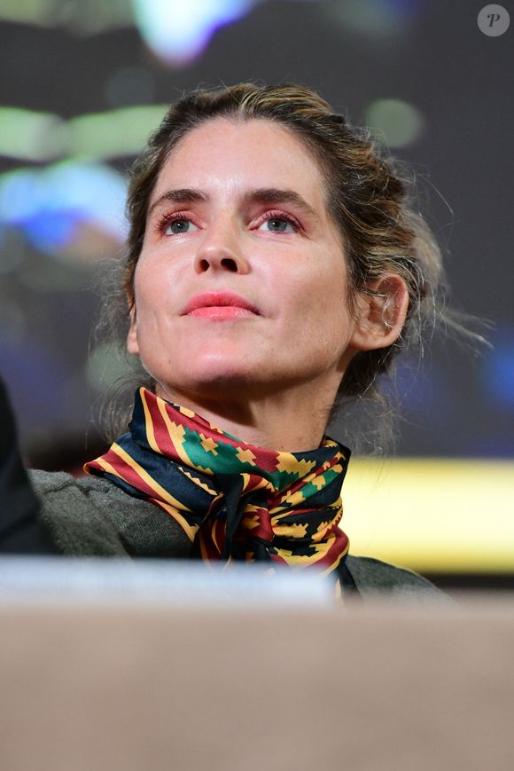 Alice Taglioni lors de la 165e vente aux enchères des Hospices de Beaune, le 16 novembre 2025. © Romain Doucelin / Bestimage