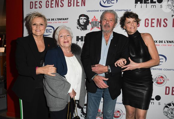 Muriel Robin, Line Renaud, Alain Delon et Anne Le Nen - Avant-première du film "Des gens bien" au cinéma Gaumont-Opéra à Paris le 2 avril 2019. © Coadic Guirec/Bestimage