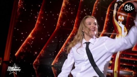 Après une prépa littéraire à Lyon et une première année de master d'histoire à Paris, elle a mis ses études de côté.

Mélina fait partie de la nouvelle promotion de la "Star Academy". Capture d'écran TF1