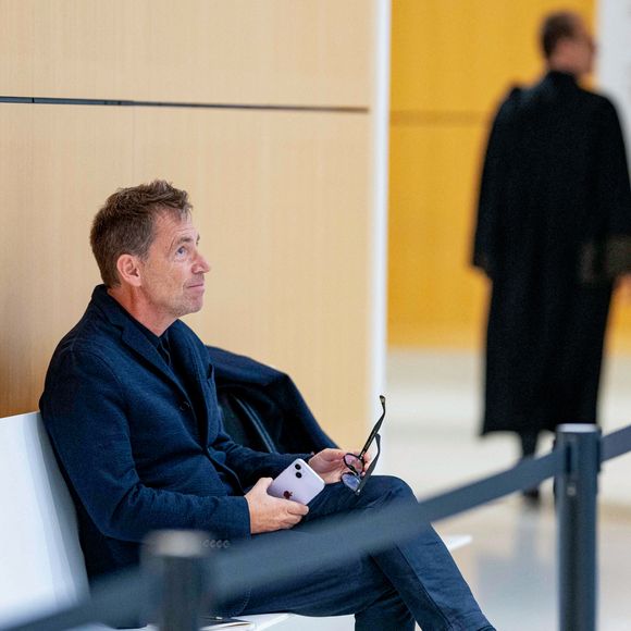 Daniel Riolo - Arrivées au tribunal correctionnel de Paris en marge du procès en diffamation entre Didier Deschamps et Daniel Riolo. Le procès en diffamation opposant Didier Deschamps à Daniel Riolo s’est ouvert le 20 novembre 2025 devant la XVIIe chambre du tribunal correctionnel de Paris

© Pierre Perusseau/Bestimage