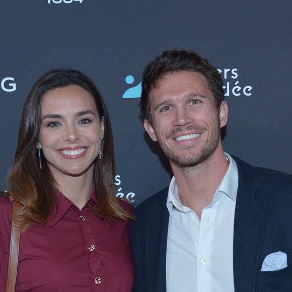 Marine Lorphelin (Miss France 2013) et son compagnon Stanislas Gruau - Dîner de charité Breitling à la Samaritaine pour l’association "Premiers de Cordée" à Paris le 4 avril 2024. © Rachid Bellak/Bestimage