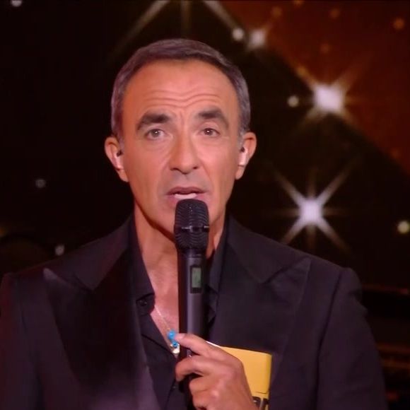 L’animateur de France Télévisions s’impose devant Nikos Aliagas

Nikos Aliagas sur le prime de la tournée de la Star Academy diffusé le 13 décembre 2025. Capture d'écran TF1/Star Academy