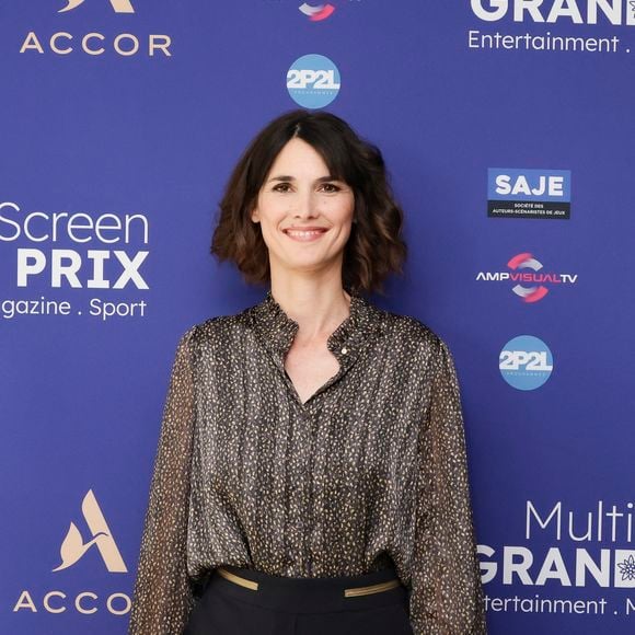 Eglantine Emeyé a fait de ce combat contre la maladie une véritable force.

Eglantine Emeyé  lors de la première édition du Multi Screen Grand Prix : une célébration inédite de la création audiovisuelle française dans le cadre prestigieux du Pullman Paris Tour Eiffel. © Jack Tribeca / Bestimage