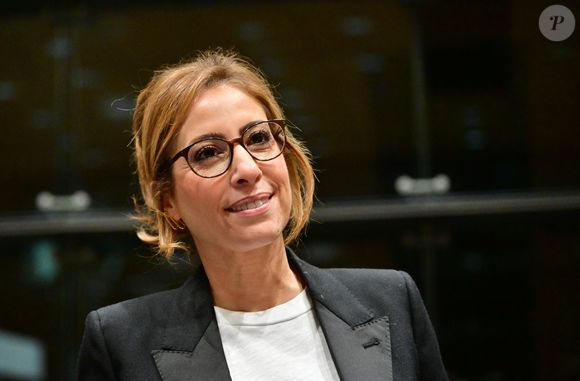 Léa Salamé suit avec inquiétude la guerre au Moyen-Orient.

Audition de Léa Salamé par la commission d'enquête "Audiovisuel public" à l'Assemblée Nationale à Paris le 2 février 2026. © Christian Liewig / Bestimage