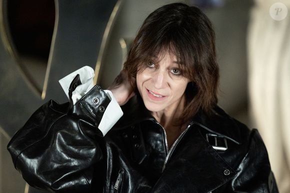 Charlotte Gainsbourg - Photocall du défilé Saint Laurent "Collection Femme Prêt-à-Porter Automne/Hiver 2026-2027" lors de la Fashion Week de Paris, le 3 mars 2026

Cyril Moreau / Bestimage