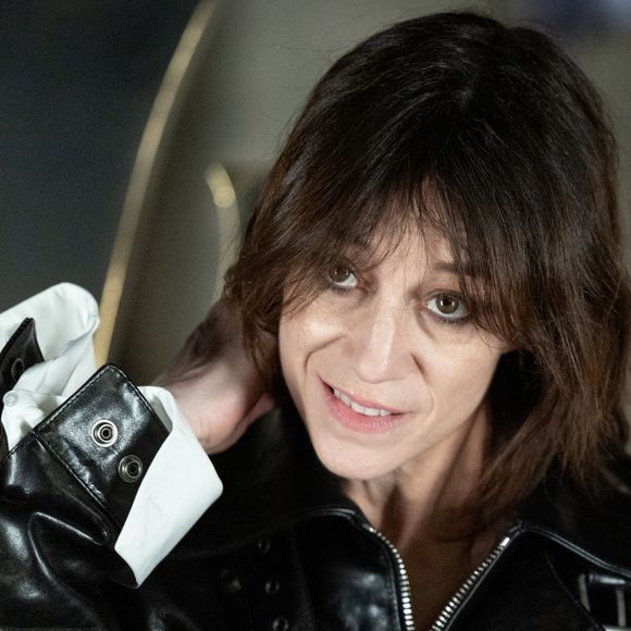 Charlotte Gainsbourg - Photocall du défilé Saint Laurent "Collection Femme Prêt-à-Porter Automne/Hiver 2026-2027" lors de la Fashion Week de Paris, le 3 mars 2026

Cyril Moreau / Bestimage