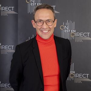 Julien Courbet (RTL) - Backstage de l'enregistrement de l'émission "On Est En Direct" (OEED), Spéciale 100 ans de la radio, présentée par L.Ruquier, diffusée sur France 2 le 8 mai.
© Jack Tribeca / Bestimage