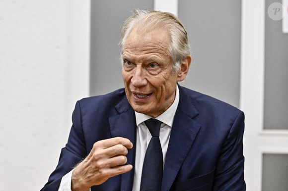 Dominique de Villepin ancien premier ministre - Dominique de Villepin en visite à Damazan dans le Lot et Garonne le 14 décembre 2025. Thierry Breton/PsnewZ/Bestimage