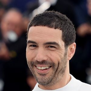Tahar Rahim - Photocall du film "Alpha" lors du 78ème Festival International du Film de Cannes. Le 20 mai 2024
© Jacovides-Moreau / Bestimage