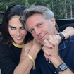 Pendant qu'Emmanuel-Philibert de Savoie roucoule avec Adriana, Clotilde Courau plus sublime que jamais : elle savoure sa liberté dans les rues de Paris