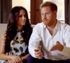 Le prince Harry et Meghan Markle ont d'ailleurs déjà posé leurs pieds sur le sol britannique

Le prince Harry et Meghan Markle (robe Oscar de la Renta), duc et duchesse de Sussex, font leur première déclaration depuis l'annonce de la grossesse de Meghan sur le podcast Archewell le 22 février 2021.
Crédit : JLPPA / Bestimage