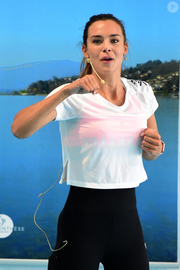Exclusif - Marine Lorphelin (Miss France 2013) anime une séance cardio et musculation au salon Be Fit à Aix les Bains le 19 septembre 2020.
© Romain Doucelin / Bestimage