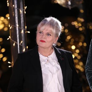 Exclusif - Isabelle Nanty lors de l'enregistrement de l'émission "Toute la musique qu'on aime" présentée par N.Aliagas à Paris le 4 décembre 2017. L'émission sera diffusée sur TF1 le 31 décembre 2017.
© Cyril Moreau / Bestimage