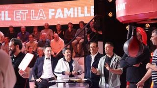 "Je gagne très bien ma vie" : Ce chroniqueur, qui est à retrouver chaque soir à la télévision, parle sans filtre de son salaire