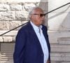 Il s’est éteint paisiblement à son domicile de Cannes.

Gérard Louvin lors des obsèques de Philippe Bouvard en l'église Notre-Dame de Bon Voyage à Cannes, le 31 août 2026.
© Chavaroche-Guignebourg / Bestimage