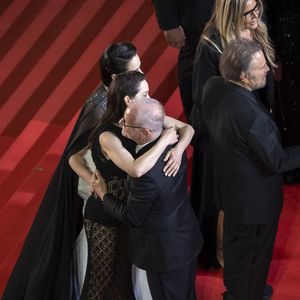Marion Cotillard, Noémie Merlant, Thierry Frémaux, Franco Nero - Montée des marches du film " Roma elastica " lors du 79ème Festival International du Film de Cannes, le 20 mai 2026.

© Camilla Canalini / Bestimage