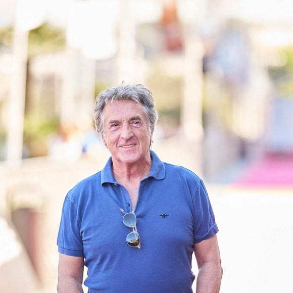 François Cluzet a assisté au tapis rouge de 'A Real Job (Un métier sérieux)' lors du 71ème Festival International du Film de San Sebastian au Théâtre Victoria Eugenia le 30 septembre 2023 à Donostia, San Sebastian, Espagne. Photo ABACAPRESS.COM