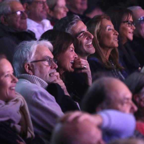 Exclusif - Vincent Dubois, guest, Pascal Praud, sa compagne Catherine Guerin et Ary Abittan, Nicole Coullier  - Célébrités au spectacle « Laurent Gerra se met à table ! », à savourer au Casino de Paris, à Paris, France, le 10 Décembre 2024. 

© Bertrand Rindoff / Bestimage