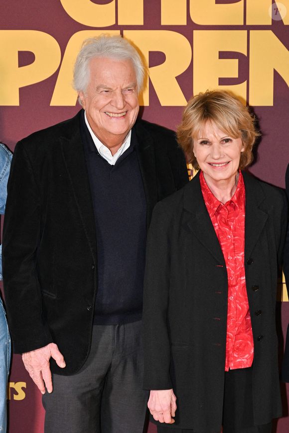 André Dussollier est à l'affiche de "Chers parents"

Andre Dussollier et Miou Miou posant lors du photocall de la première de 'Chers Parents' à l'UGC Bercy à Paris, France, le 16 février 2026. Photo par Christophe Meng/ABACAPRESS.COM