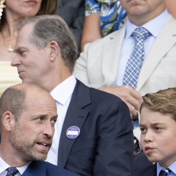 Le prince William, La princess Kate, le prince George et la princess Charlotte assistent à finale homme du tournoi de tennis de Wimbledon le 13 juillet 2025. GOFF INF / BESTIMAGE