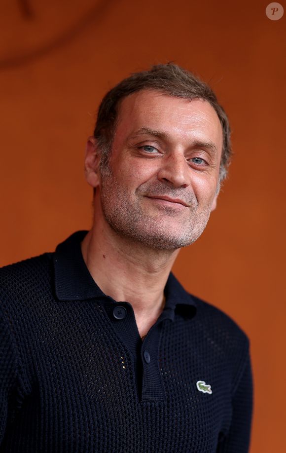 "C'était le métier que je voulais faire", a-t-il confié à "La Tribune dimanche"

Augustin Trapenard au village lors des Internationaux de France de Tennis de Roland Garros 2025 (Jour 7), le 31 mai 2025 à Paris. 
© Dominique Jacovides / Bestimage