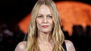 “Ca m’émeut beaucoup” : Vanessa Paradis salue le talent de ses deux enfants qui sont sur son album et ce n’était pas prévu