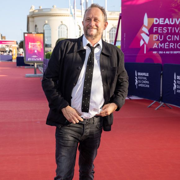 L’acteur belge, aujourd’hui âgé de 61 ans, préfère généralement laisser ses rôles parler pour lui. 

Benoît Poelvoorde à la première de "Comment je suis devenu un super-héros" lors de la clôture du 46ème Festival du Cinéma Américain de Deauville, le 12 septembre  2020. © Olivier Borde/Bestimage