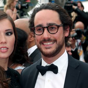 Thomas Hollande et sa compagne Emilie Broussouloux - Montée des marches du film "L'Amant Double" lors du 70ème Festival International du Film de Cannes. Le 26 mai 2017. © Borde-Jacovides-Moreau/Bestimage