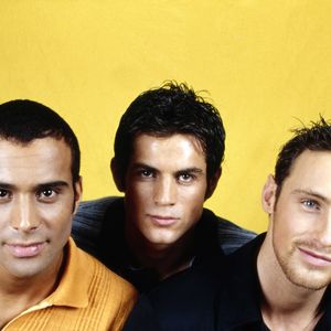Archives - Rendez-vous avec le Boy's band 2Be3 ( 2 BE 3 ) : Adel Kachermi, Filip Nikolic et Frank Delay.1997 (CEDRIC PERRIN / BESTIMAGE).