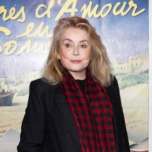 Exclusif - Catherine Deneuve - Soirée hommage pour le premier anniversaire de la mort de Frédéric Mitterrand en présence de Catherine Deneuve au cinéma du Panthéon à Paris le 24 mars 2025. © Cyril Moreau/Bestimage